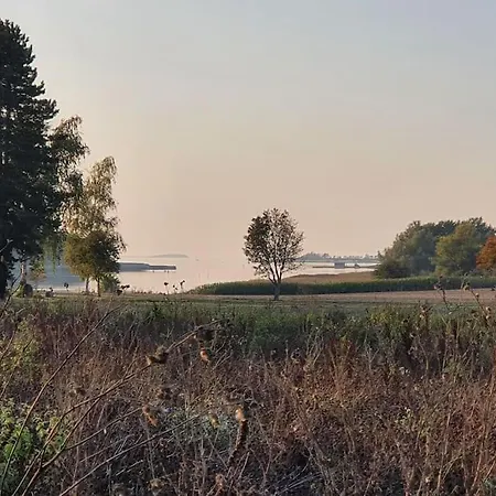 Huset I Oreby Villa *